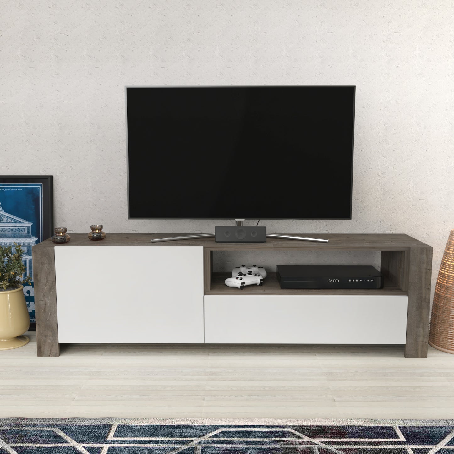 Piedmont Tv Stand